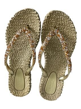 Ilse Jacobsen Cheerful Rhinestone Flip Flops Size 6